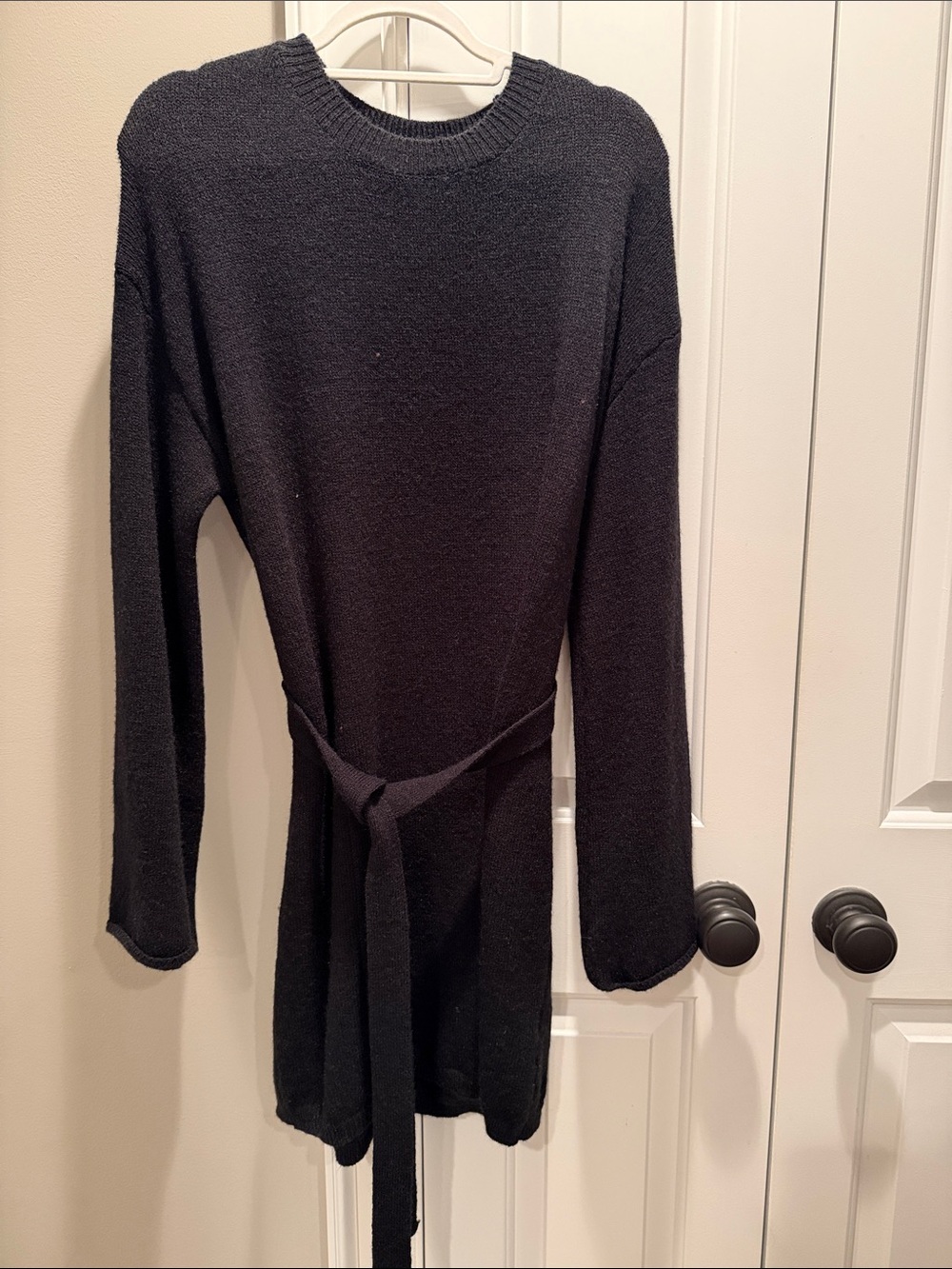 Black Long Sleeve Belted Sweater Dress